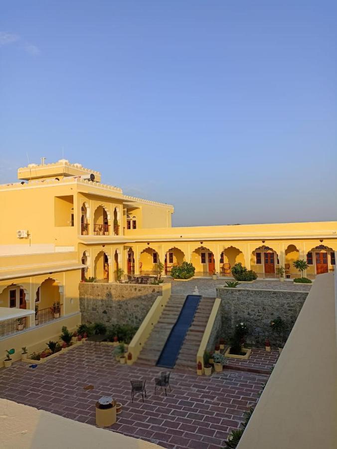 Fort Chabariya Kekri Exterior foto